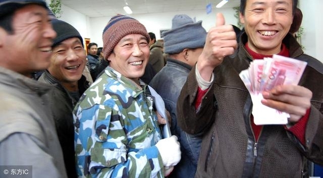 不少农民工能赚一万多每个月,但为什么还有很多人同情呢?