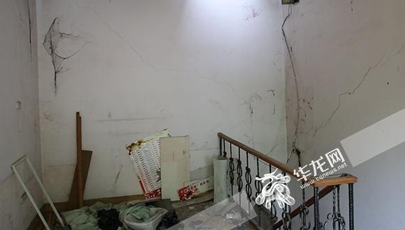 ���ఢ������촰������ �ȿյ��������¥����