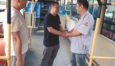 Ǯ�����Ź��������ܡ�40��վ�ֻ����ˡ���
