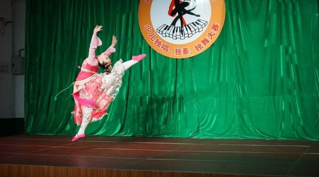 ������Ⱥ�չݻ�����֯����������ѵ���ƶ������ͯ���ʽ���