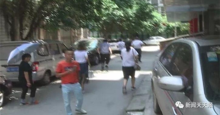 女子医院看病,却被人半路拉到一家诊所......