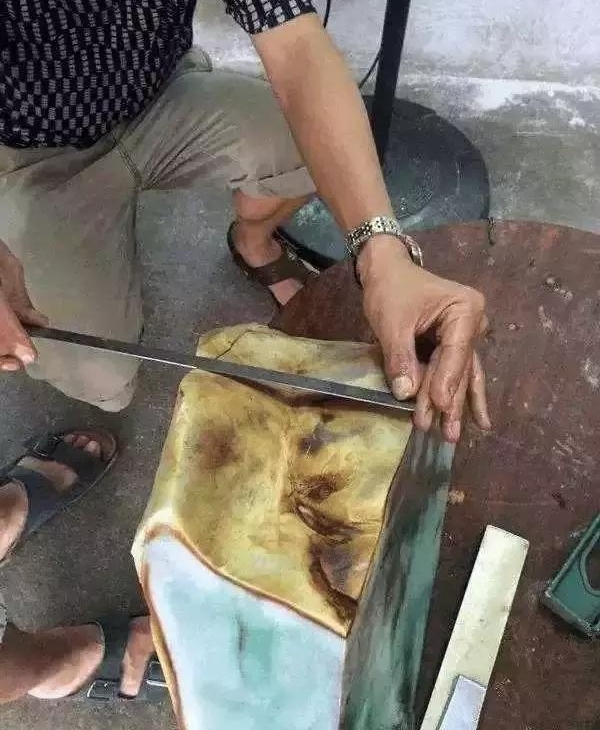 Ƿծ�㵽���4�꣬ȴ��Ϊһ���ʯ�����ű����½����磡