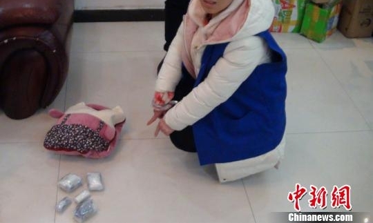 ���쾯���ƻ�һ���Żﷷ�����䶾Ʒ�� ��ֵԼ180��Ԫ
