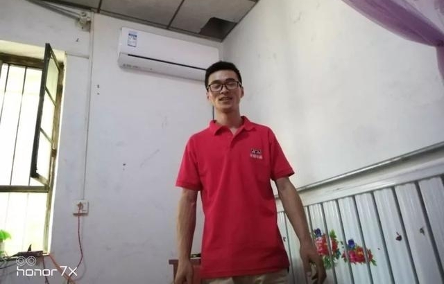 �ڴ�������绰�ȴ�400������