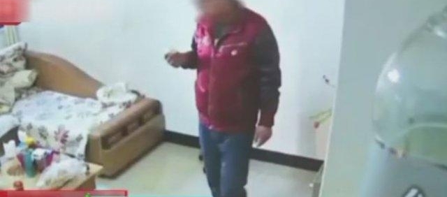 一家人隐私被直播半个月后,屋主却被警察带走