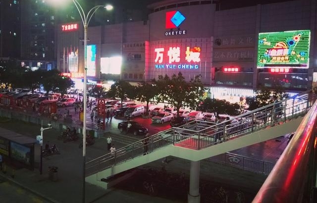 �뿪���ڸ�ʿ����ǰһ������ʵ����Ӧ�úȵ��