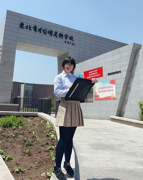 �����������滭��Ʒ���������ơ��������������߽�