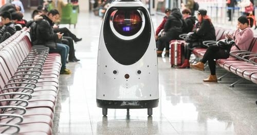英媒:中国正引领无人智能设备革命 城市机器人或将崛起