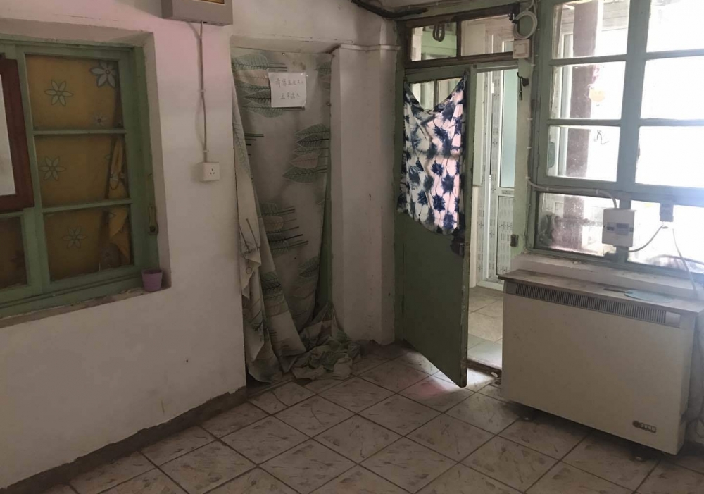 ����6ƽ�׵ķ����ĳ�250����ۣ��н���ú���