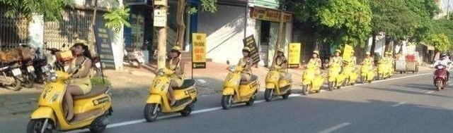 中国有共享单车, 越南推出共享摩托车,清一色美女上街做宣传!