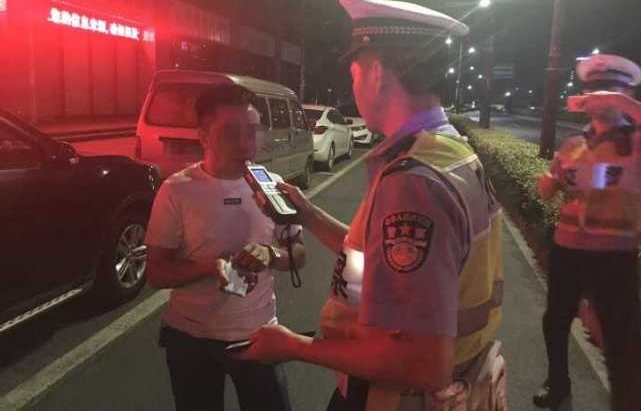 ������ʻԱ���ų����� ��6��1��������6��2��