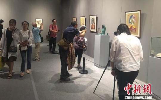 毕加索与达利艺术真迹展首次登陆哈尔滨