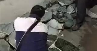 Ƿծ�㵽���4�꣬ȴ��Ϊһ���ʯ�����ű����½����磡
