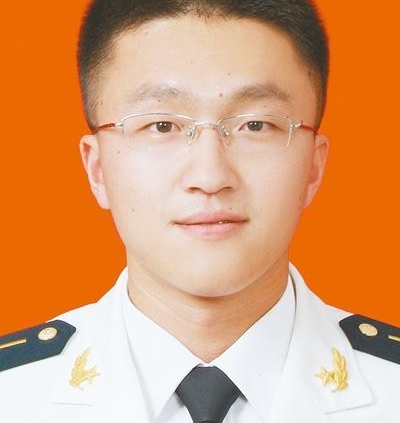 第十三届中国大学生年度人物、特别奖事迹简介
