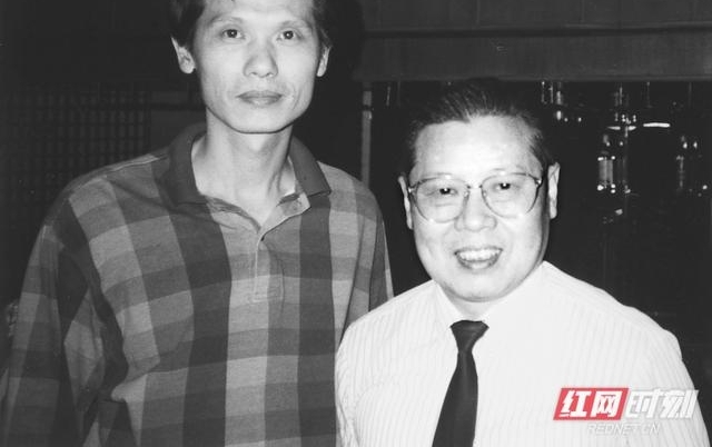 ����룺���Ρ����˰����鷨���