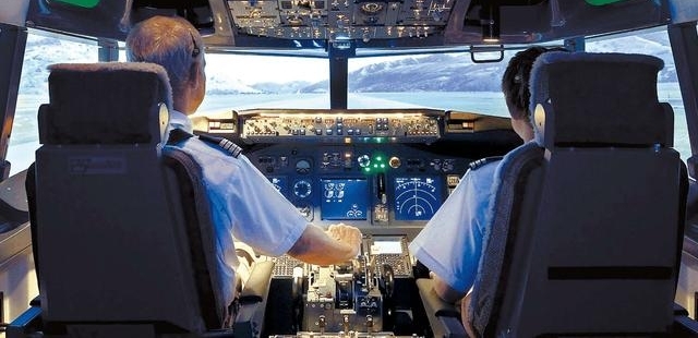 ����һ���¹��ʱ���һ�궼�ߣ��ֲ�����ô���˶����ſ��ɻ���ʻԱ