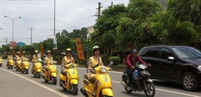 中国有共享单车, 越南推出共享摩托车,清一色美女上街做宣传!