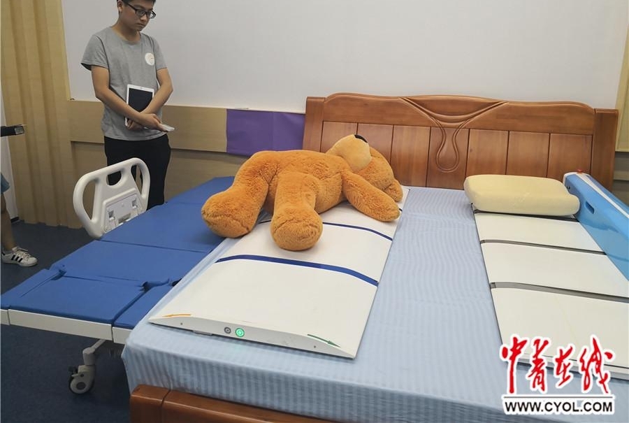������������ �촬ʻ����ʱ�����ܡ��ġ��ܡ��䡱�Ļ���������չʾ��δ�����硱