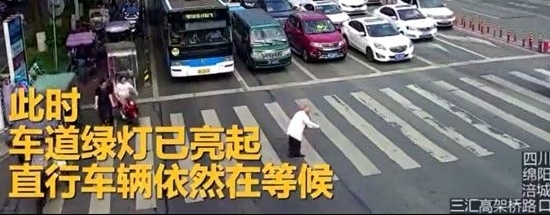 ů�ģ���������ү���� ·�ڳ�������ˢˢ������