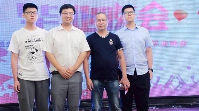 温州学霸双胞胎兄弟:一个考上北大一个被中科大录取,背后都是……