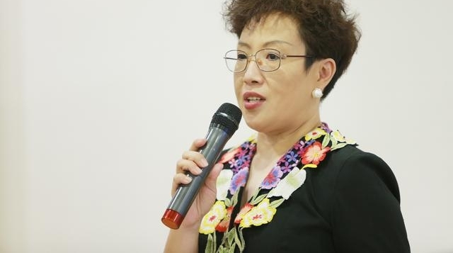 健坤慈善基金会“中华家风读书会之父爱如山”在京举行