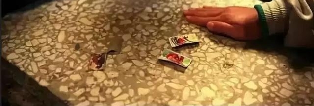 ר���ں����˵�ͯ����䣬�����������Ӱ�ӣ�