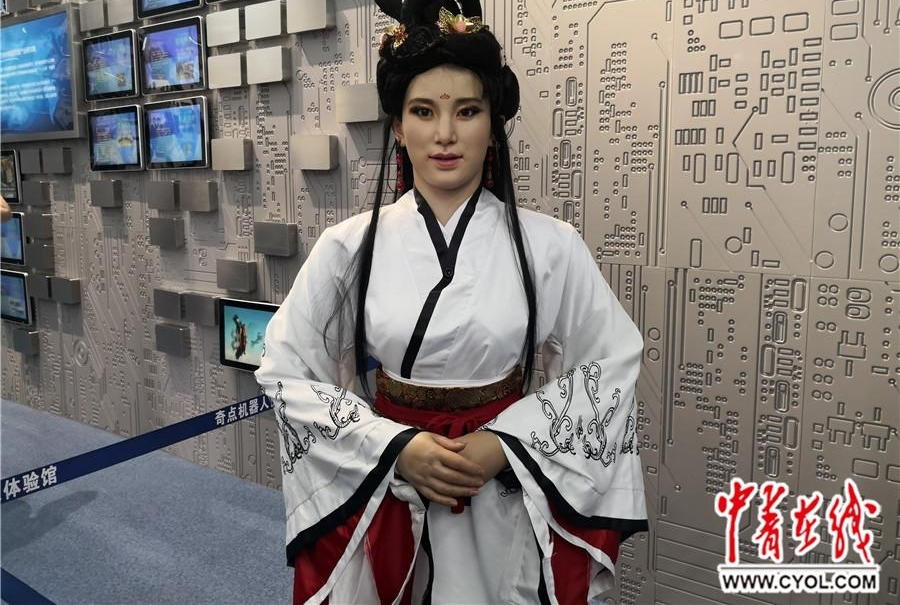 ������������ �촬ʻ����ʱ�����ܡ��ġ��ܡ��䡱�Ļ���������չʾ��δ�����硱