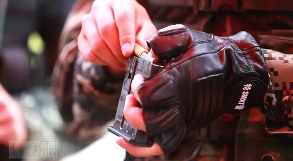特战分队比武竞赛:特战精英巅峰对决
