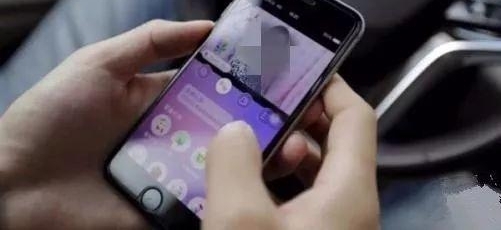 昨天大埔一条大蟒蛇吃了三只鸡,洲瑞隔壁的蟒蛇准备吃羊…