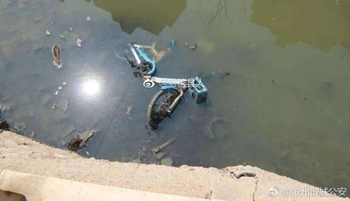 ���� �����˰ѹ��޵�����ˮ���� ����: ����Υ��