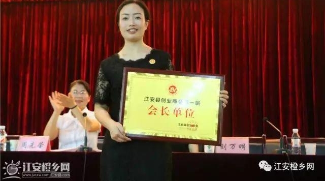 ���ޣ���������λ��Ů��������Ϊ�����������ʮ��Ԫ
