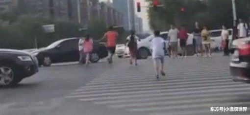 Σ�գ�֣��Сѧ������Ʊ�ͣ�������Ʋ���ײ���Ҽ���Ǯ���κ��ң�