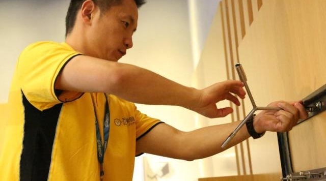 一位苏宁金手套服务工程师的呼吁:请建筑设计给空调安装留点位置