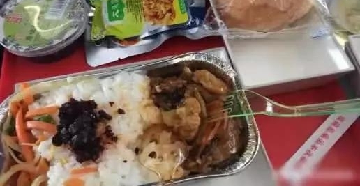 ������ι��ʽ���ɻ���, �úܶ�˿Ͷ��Ե���������, ����: ����