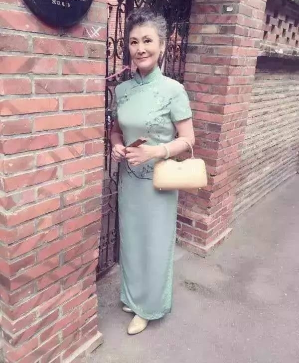 �Ҷ�40���ˣ������������74��������������