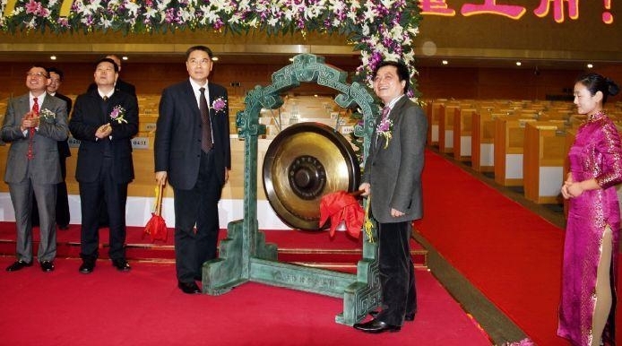 40年40人 | 他是温州商人,不炒房不售假,从擦鞋匠奋斗成电器大王