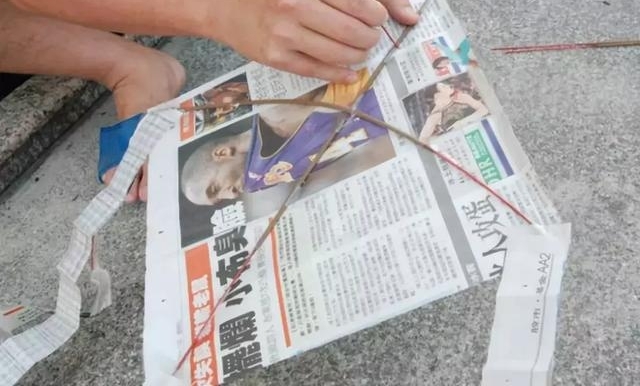ר���ں����˵�ͯ����䣬�����������Ӱ�ӣ�
