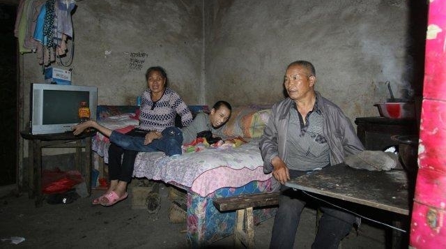 ��һ�ְ��������벻����˫Ŀʧ����ĸ�ף������ιʳ��̱����ʮ���ꡭ��