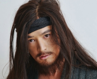 Ӿ桶񻰡