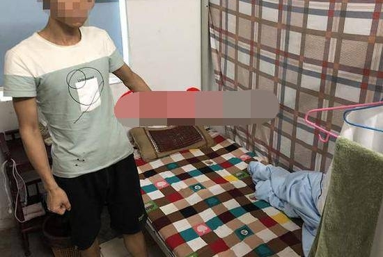 24岁小伙嫌衣服脏偷衣穿 连剃须刀和内裤都不放过