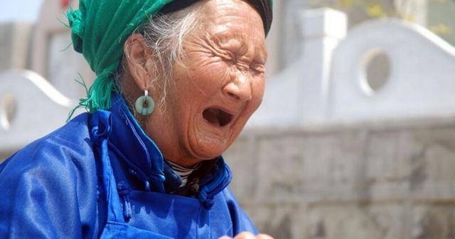 Ϊ����ʿ����һ�ۣ�81��ĸ�״���20��·�ѣ�����������������