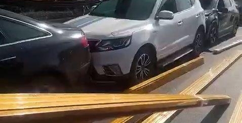 ����������������Ͻ𣡵���4��׷β��