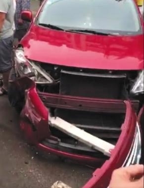 ������ײΥͣ˽�ҳ�����ײ�˰�ײ����������