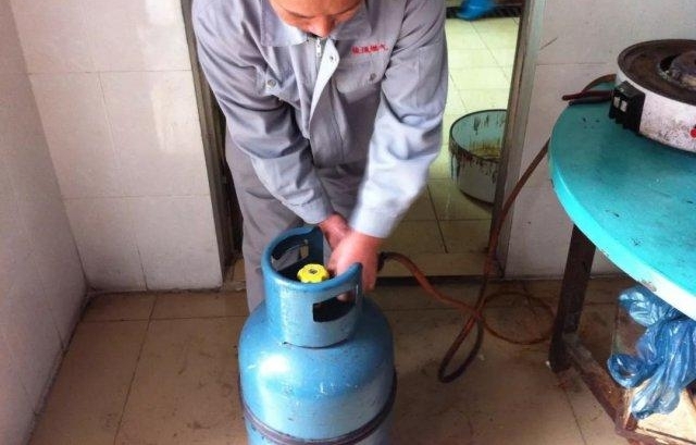 揭秘农村最流行七大骗局,年轻人要提醒老家父母注意