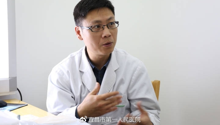 尚峥辉:刀尖上起舞只为那一个微笑
