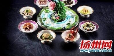 淮扬菜大师澳门表演红楼宴 每客标准超2000元看看有啥菜