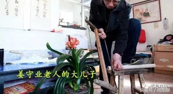盂县秀水镇姜村书画装裱师姜守业:为书画做“嫁衣”