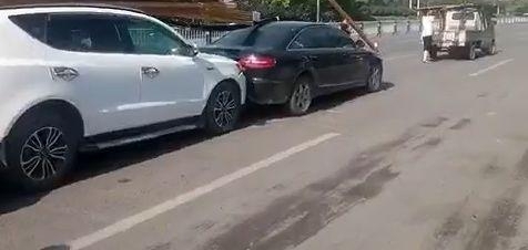 ����������������Ͻ𣡵���4��׷β��