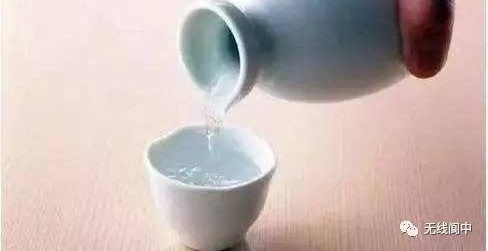 ���ع⡿ʵ���ع⣡�ϳ���2�ҵ����۵İ׾������⣬���һ��ע�⣡
