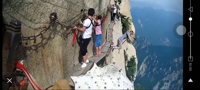 һ�οʹӻ�ɽ����ջ������ ����Ŀ���ο��ܾ���